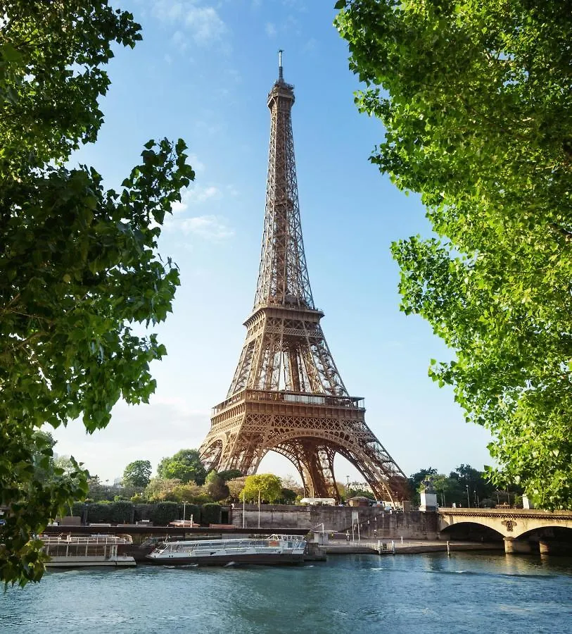 Charmant Studio_ Champs-Elysees باريس